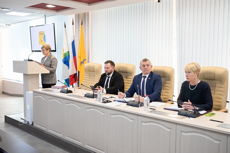 Депутаты Кировской городской Думы утвердили последние изменения в бюджет-2022