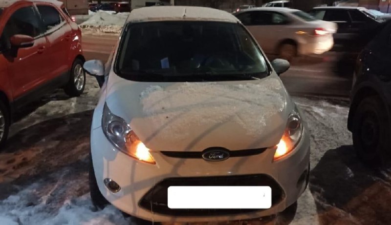 В Кирове 21-летняя девушка на Ford сбила пешехода