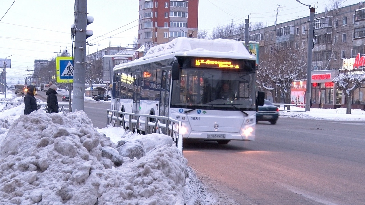 Из-за морозов на кировские маршруты не вышла половина автобусов и троллейбусов 