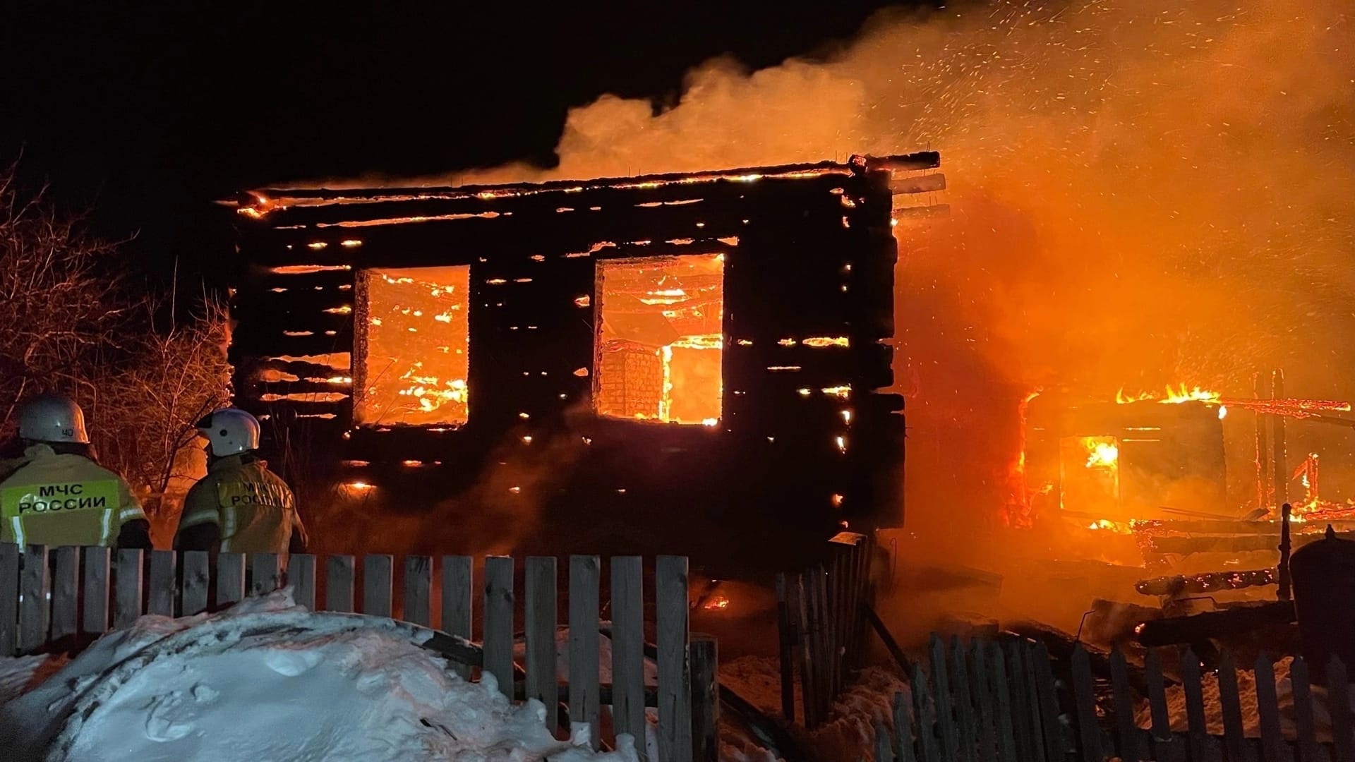 В селе под Котельничем произошел пожар: сообщается об одном пострадавшем