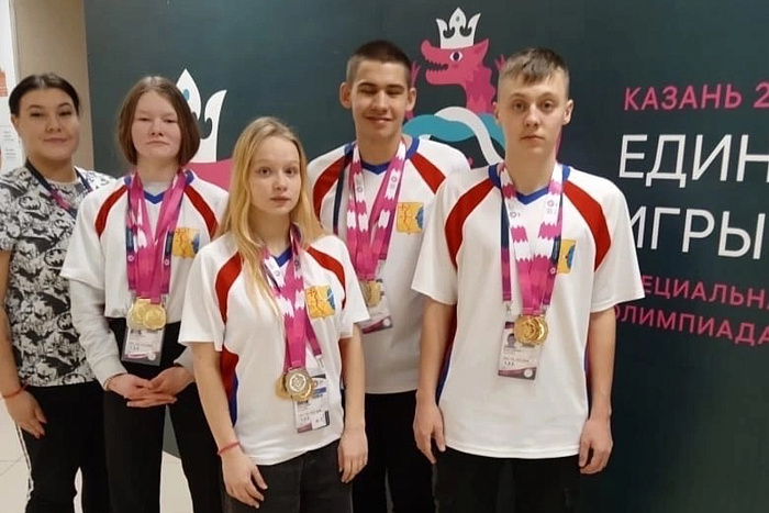 Ребята из Кирова привезли 10 медалей с Олимпиады для спортсменов с особенностями развития 