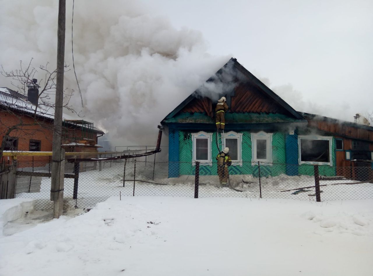 В Кировской области из пожара спасли 93-летнего мужчину