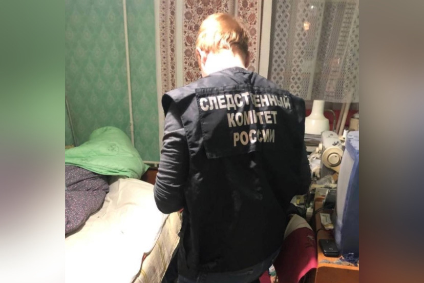 Житель Кирова убил свою мать, ударив ее гантелей и молотком по голове 