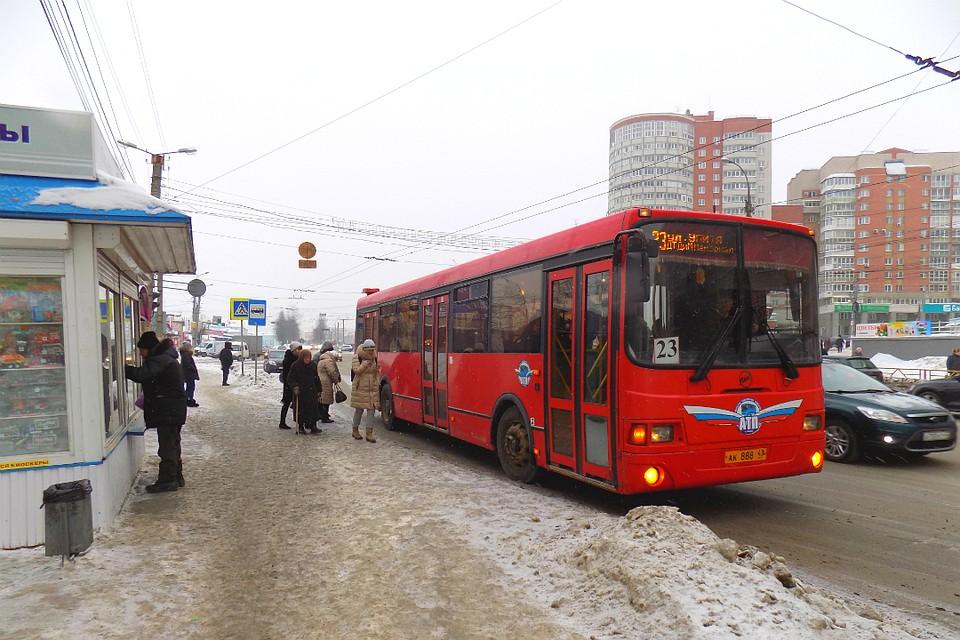 В Кирове во время морозов ребенок ждал троллейбус №3 больше часа