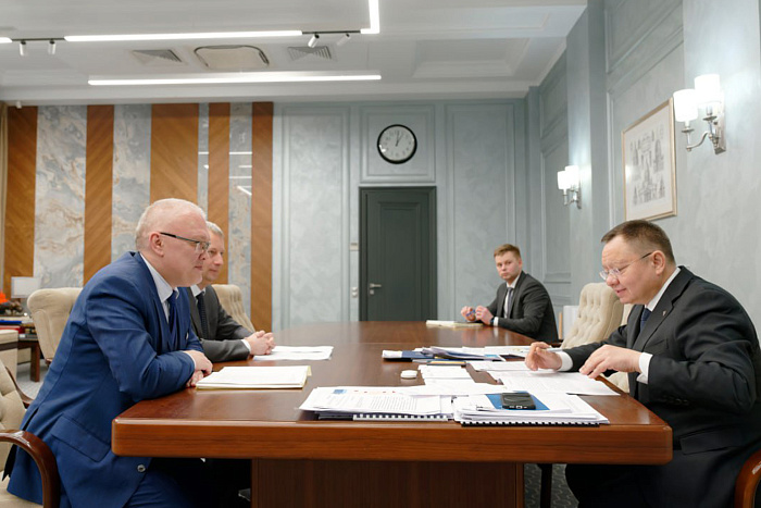 Глава Минстроя России и губернатор Кировской области обсудили развитие стройкомплекса