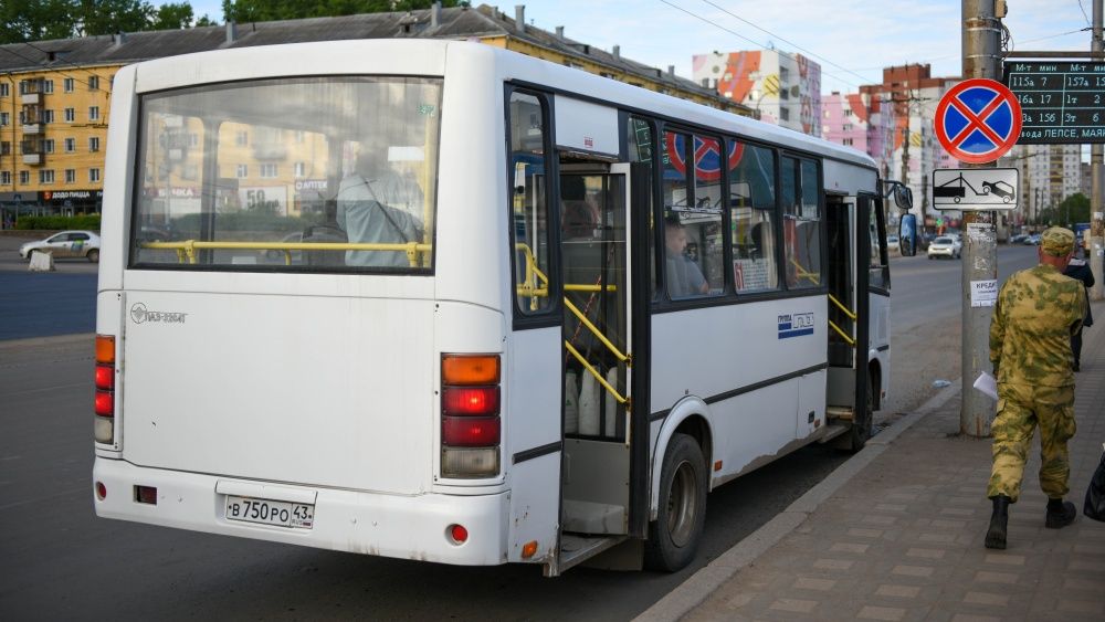  В Кирове продлят три городских автобусных маршрута