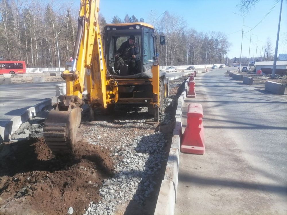 Работы по строительству кольцевой развязки в Кирове возобновили
