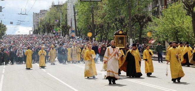 В Кирове из-за паломников перекроют движение по центральным улицам города на пять дней