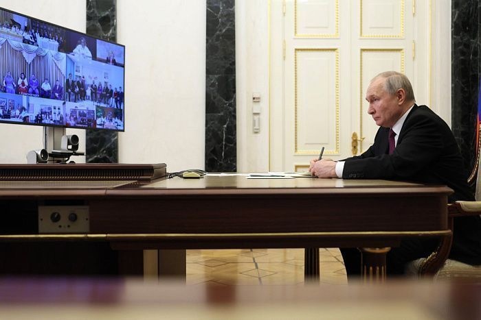 8-летний кировчанин прочитал президенту России Владимиру Путину стихи