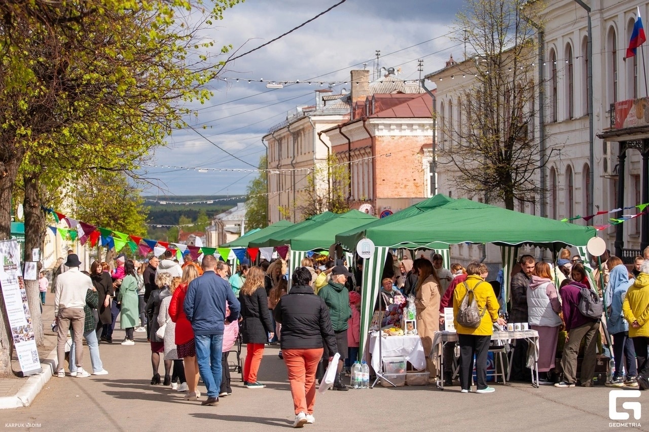 12 июня на пешеходной Спасской кировчане выберут "Блюдо Вятки" 