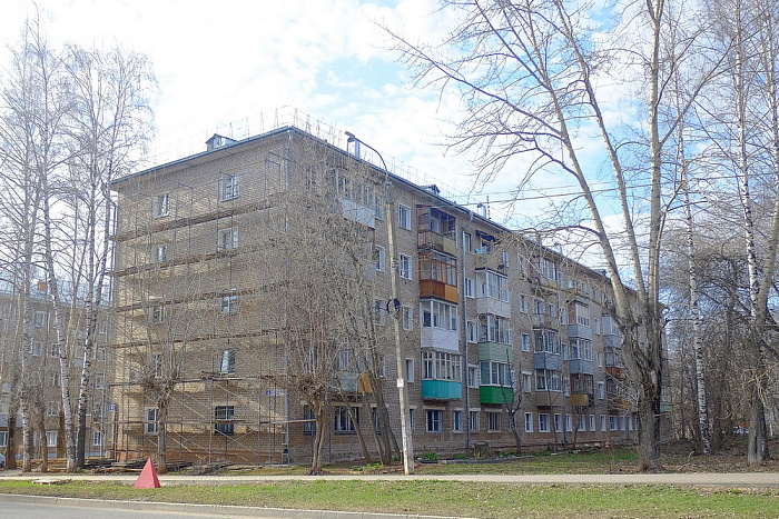 На 29 центральных улицах Кирова идет капитальный ремонт многоквартирных домов