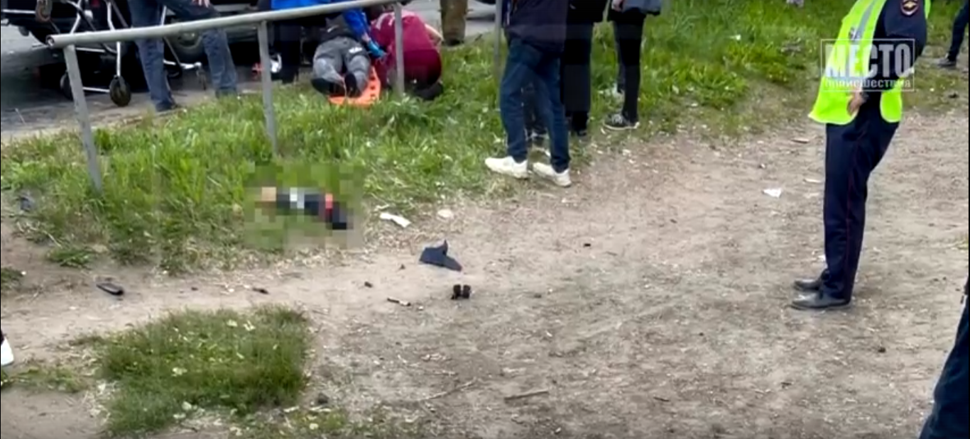 Оторвало руку и ногу: появилось видео смертельного ДТП с мотоциклом в Кировской области
