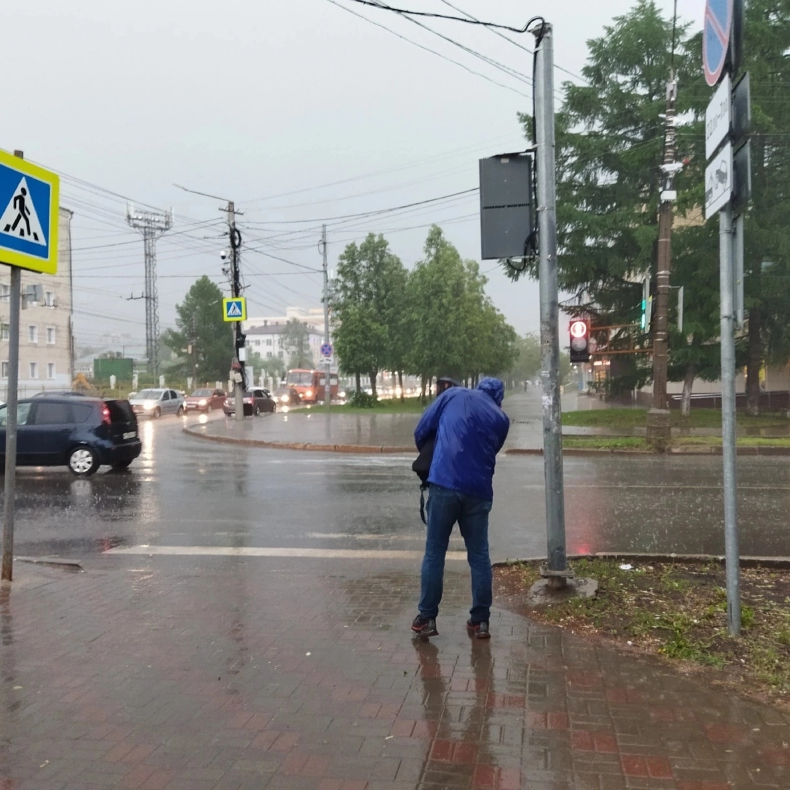 Дождь и порывистый ветер: синоптики озвучили прогноз погоды в Кирове на 25 июня 