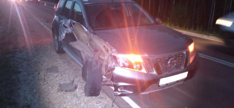 В Кировской области столкнулись Nissan и мотоблок: погиб человек