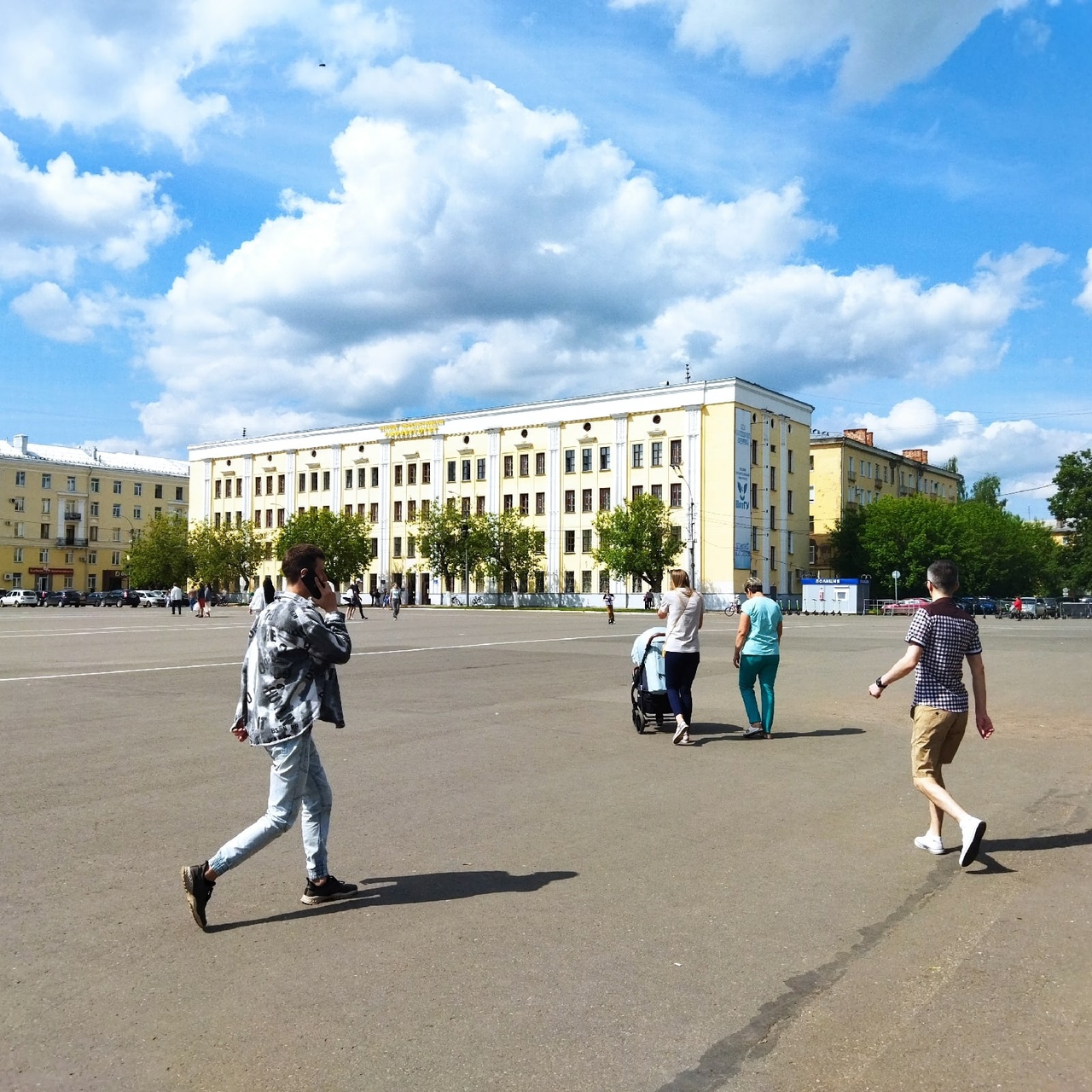 Киров больше не город-полумиллионник: численность населения стремительно сокращается