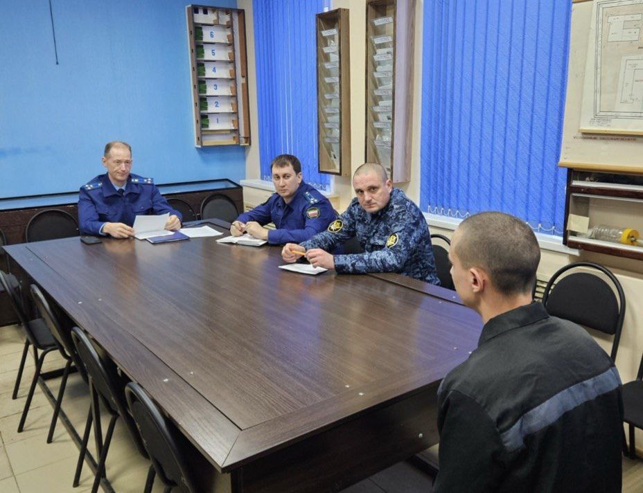 Зампрокурора нашел нарушения закона в двух колониях в Кировской области 