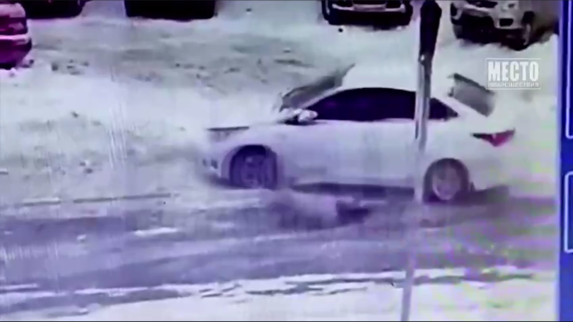 Действия водителя, сбившего 10-летнюю девочку в Кирове, попали на камеру видеонаблюдения
