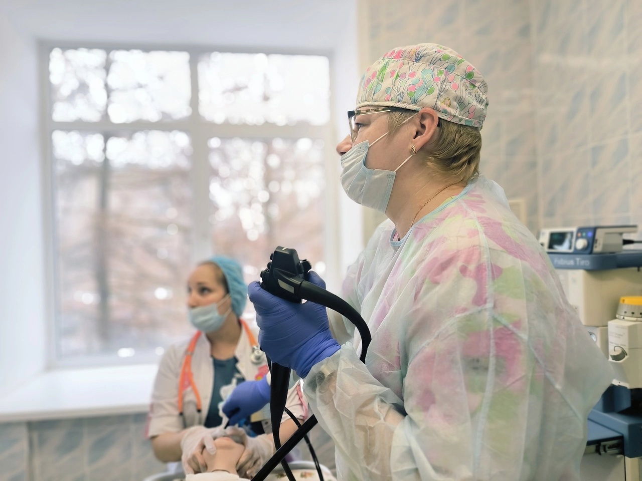 Кировские врачи спасли малыша, проглотившего 14-сантиметровую пластиковую игрушку