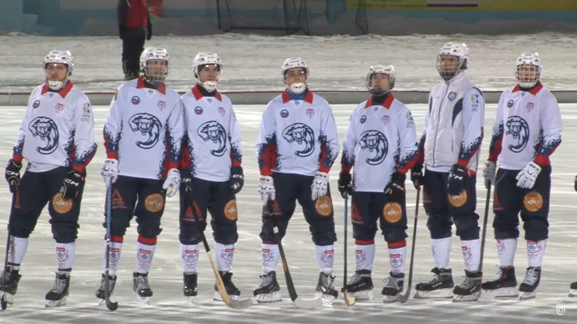 Хоккеисты кировской "Родины" проиграли матч в Новосибирске