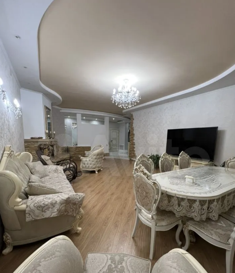 "Утюжильная" комната и сауна: как выглядят и сколько стоят самые дорогие съемные квартиры в Кирове