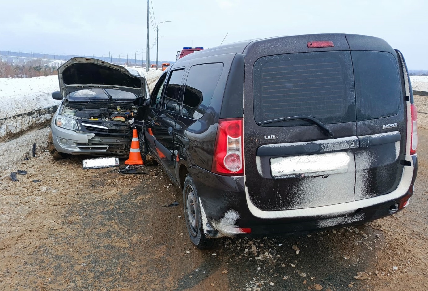 В Кировской области при столкновении двух отечественных авто пострадали две женщины 
