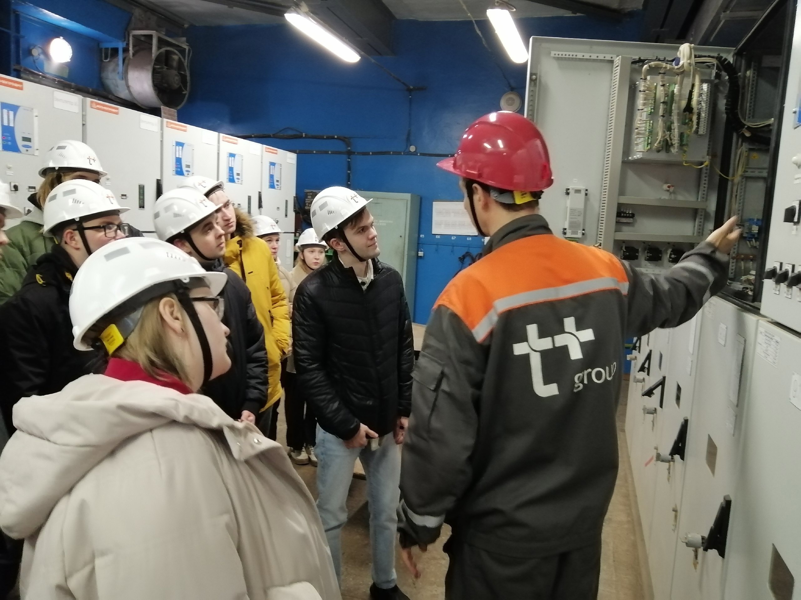 Студенты электротехнического факультета ВятГУ  готовятся к работе в "Т Плюс"
