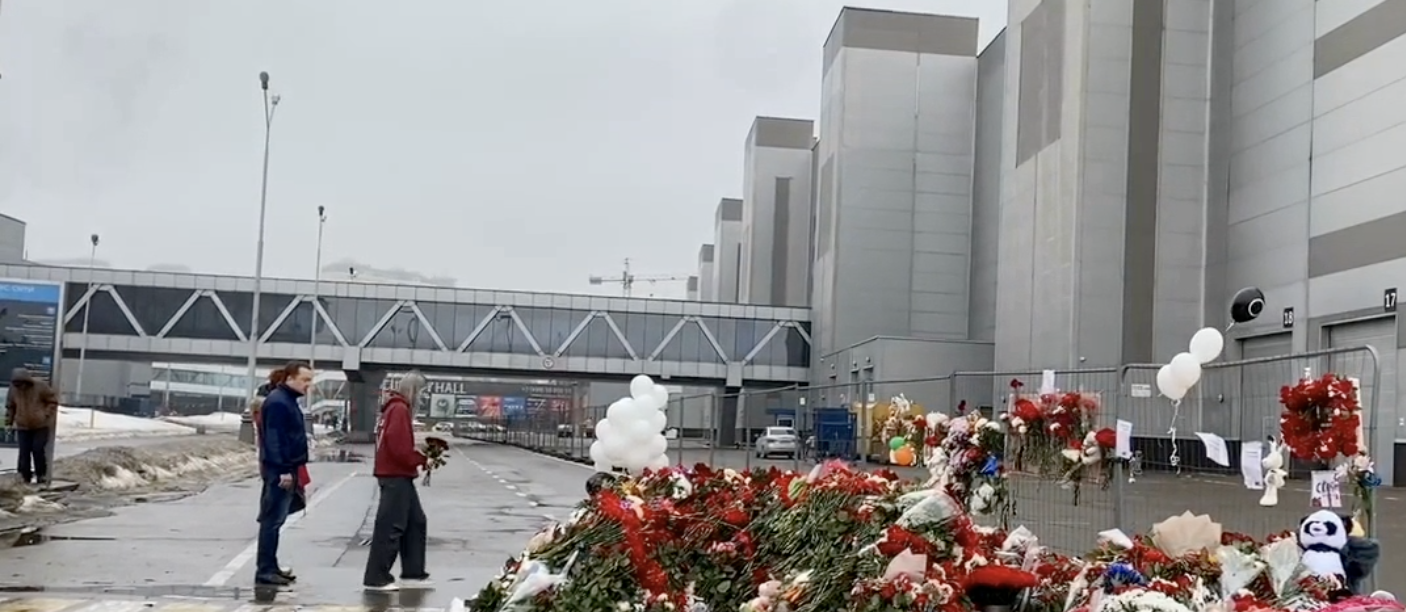 Число жертв теракта в "Крокусе" возросло до 285 человек: в России общенациональный траур 