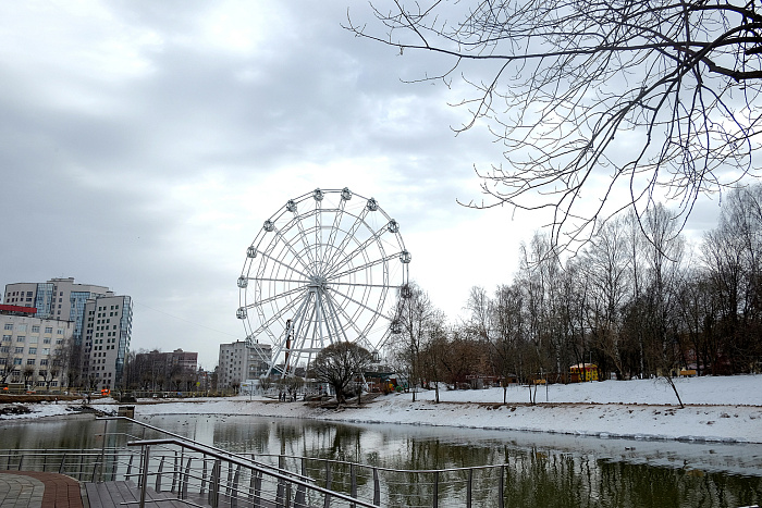Александр Соколов раскритиковал качество благоустройства в парке имени Кирова
