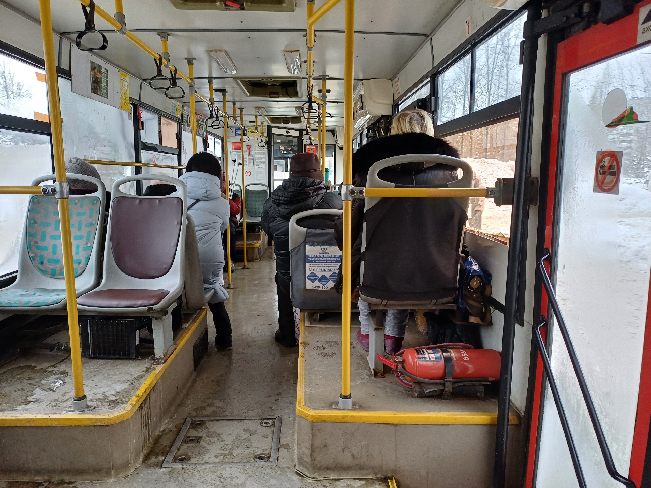 Кировские перевозчики предлагают поднять плату за проезд в общественном транспорте