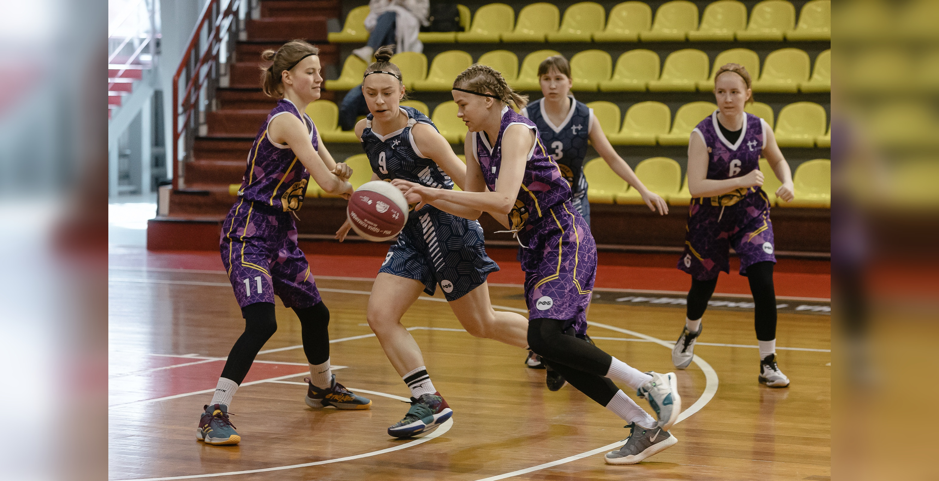 Команда баскетболисток из Вахрушей Слободского района вышла в полуфинал Чемпионата ШБЛ "КЭС-БАСКЕТ"