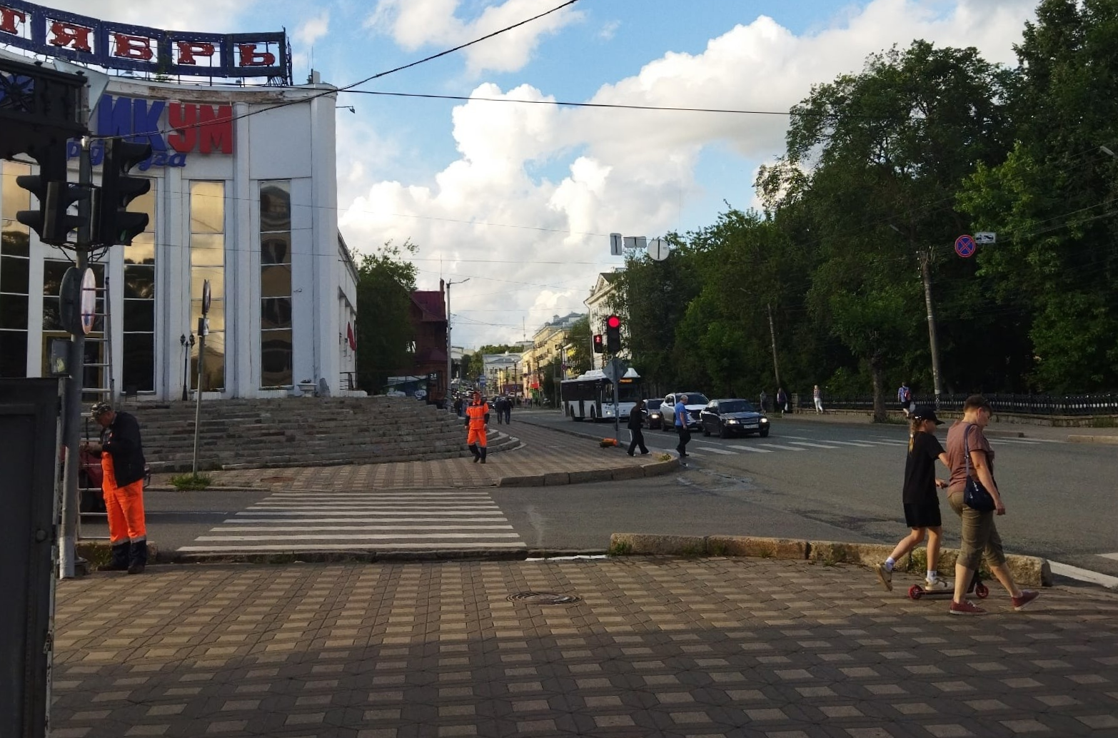 Симаков рассказал, на участке какой улицы с 6 мая введут одностороннее движение