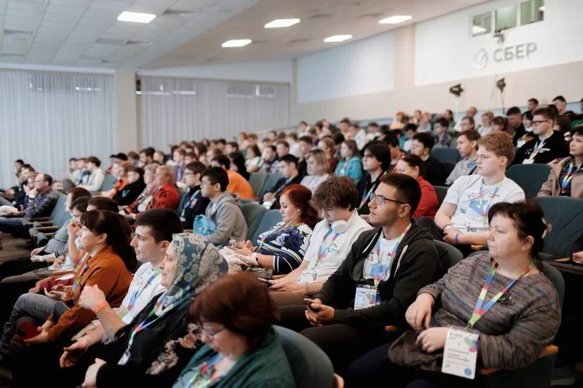 Всероссийская олимпиада для школьников по математике прошла в Нижнем Новгороде при поддержке Сбера
