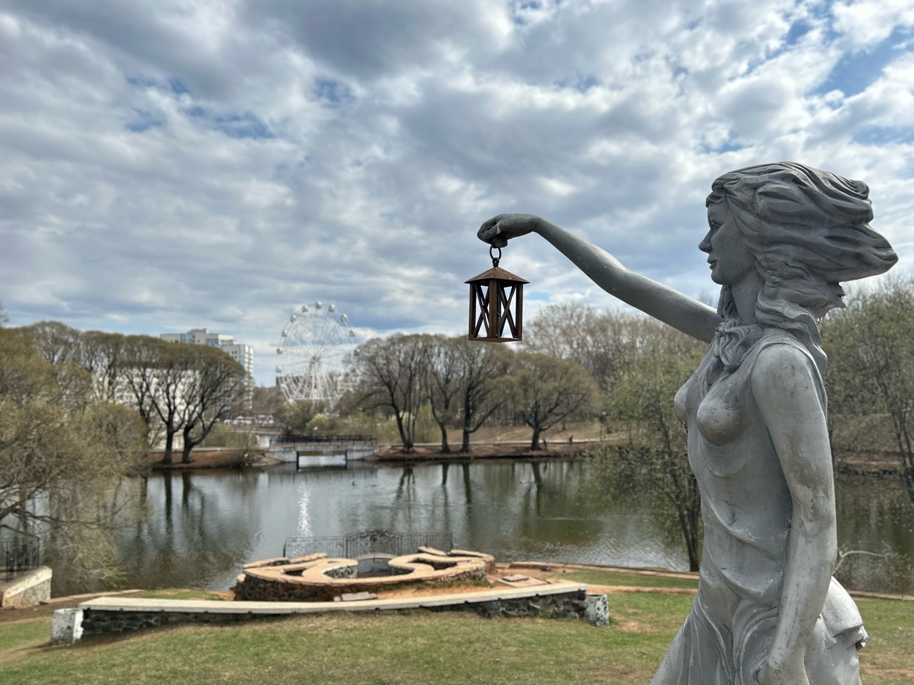 В кировском парке частично осушили пруд: ремонт продлится до июня