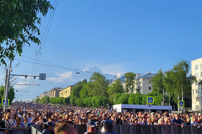 В мероприятиях по случаю 650-летия Кирова приняли участие около 300 тыс. человек