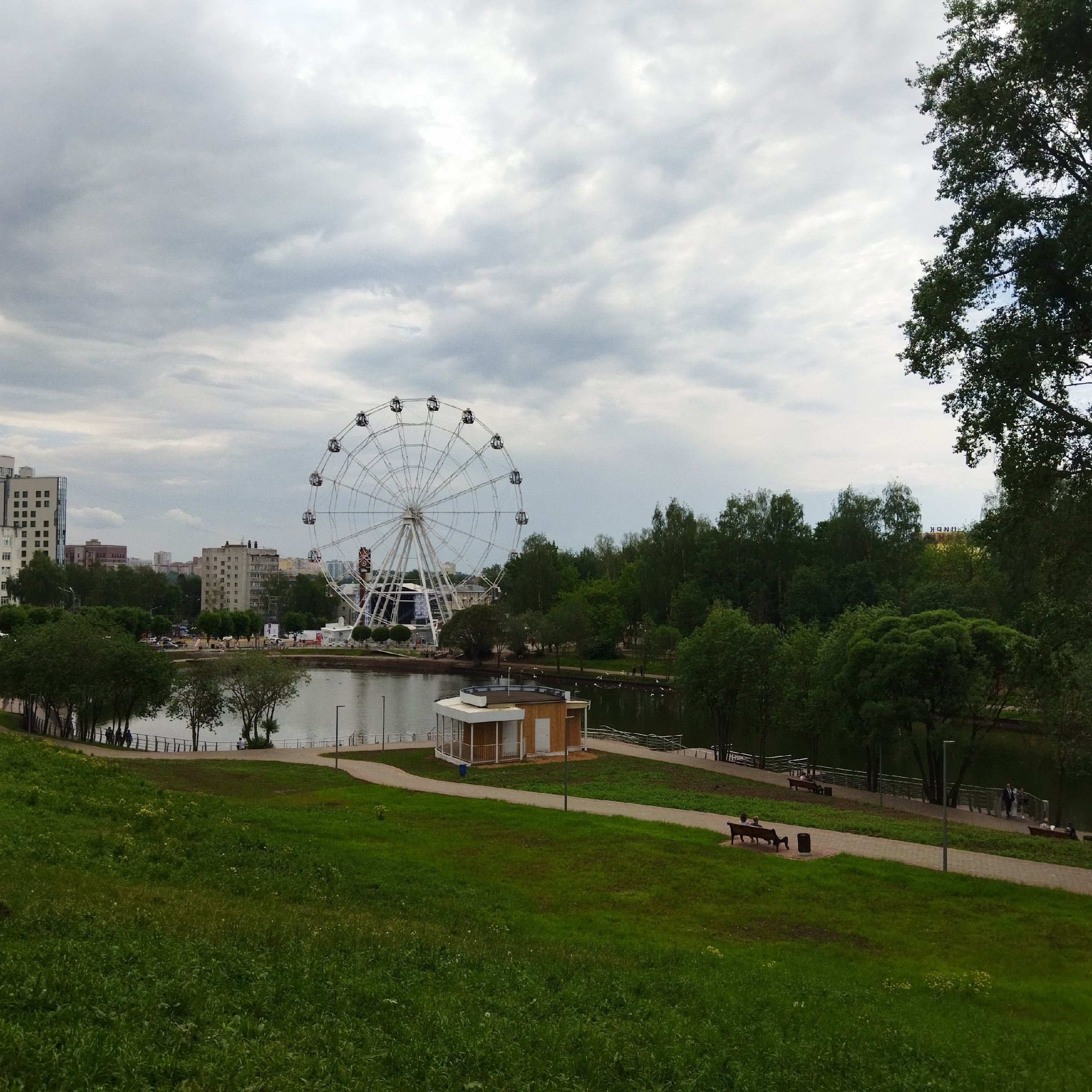 Кратковременные дожди и жара: какой будет погода в Кирове 17-19 июня