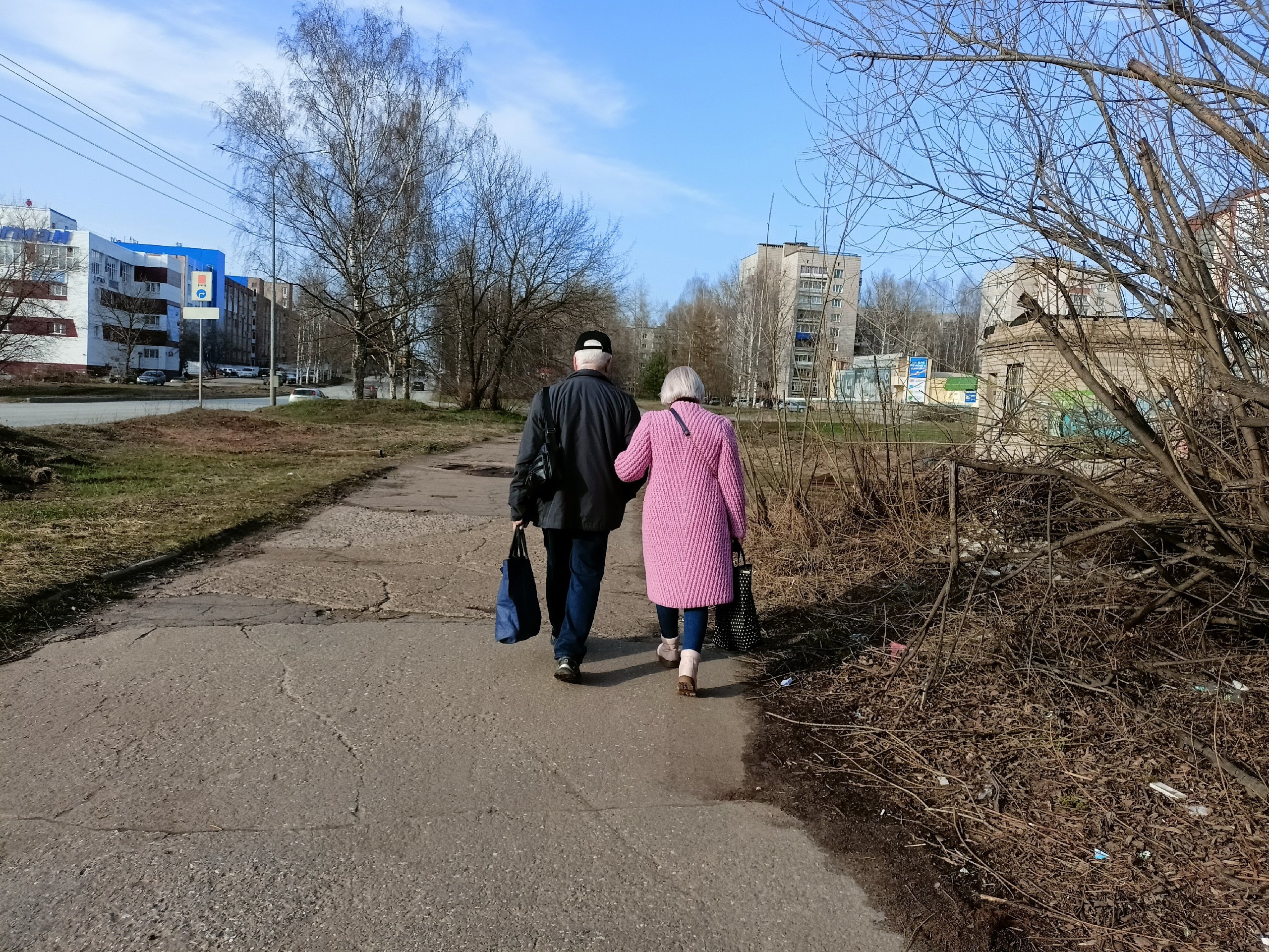 Указ подписали: Пожилых граждан в возрасте от 59 до 83 лет ожидает приятный сюрприз с 12 августа