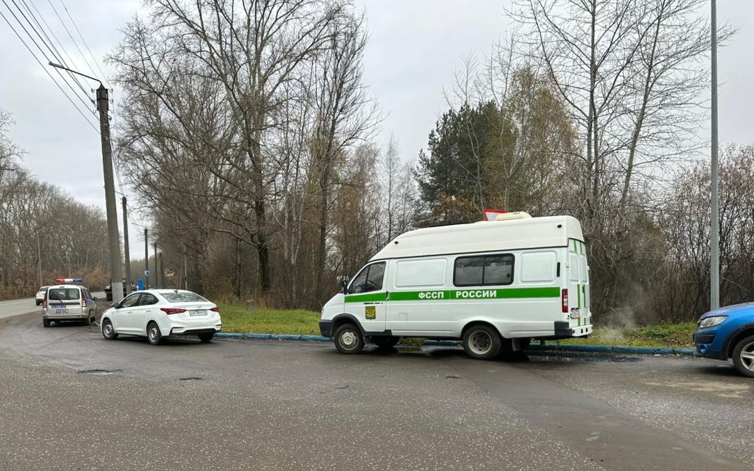 "Дорожный пристав" помог поймать должника на "десятке"