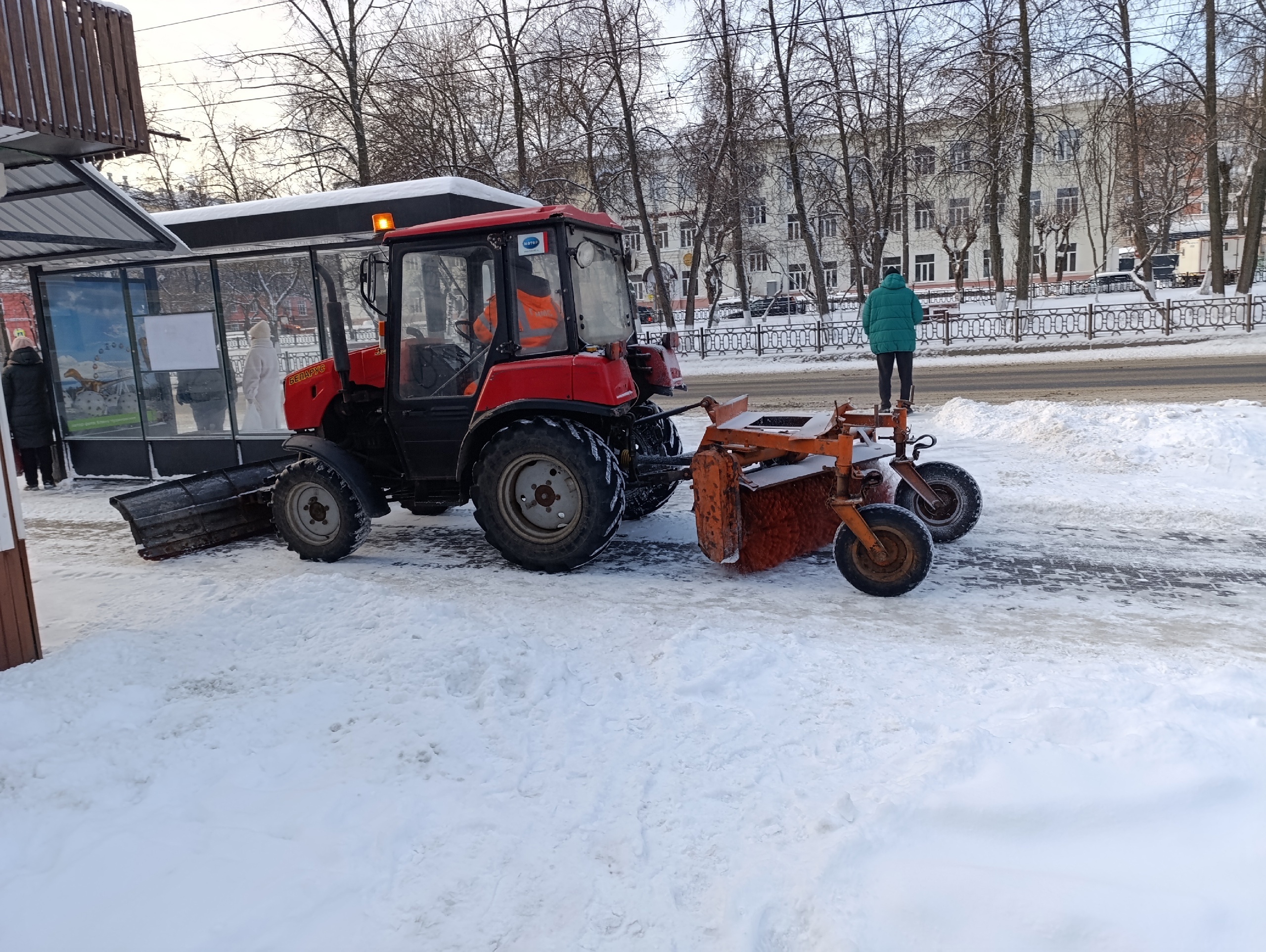 Кировским водителям сообщили, где не стоит парковать машину 9 января