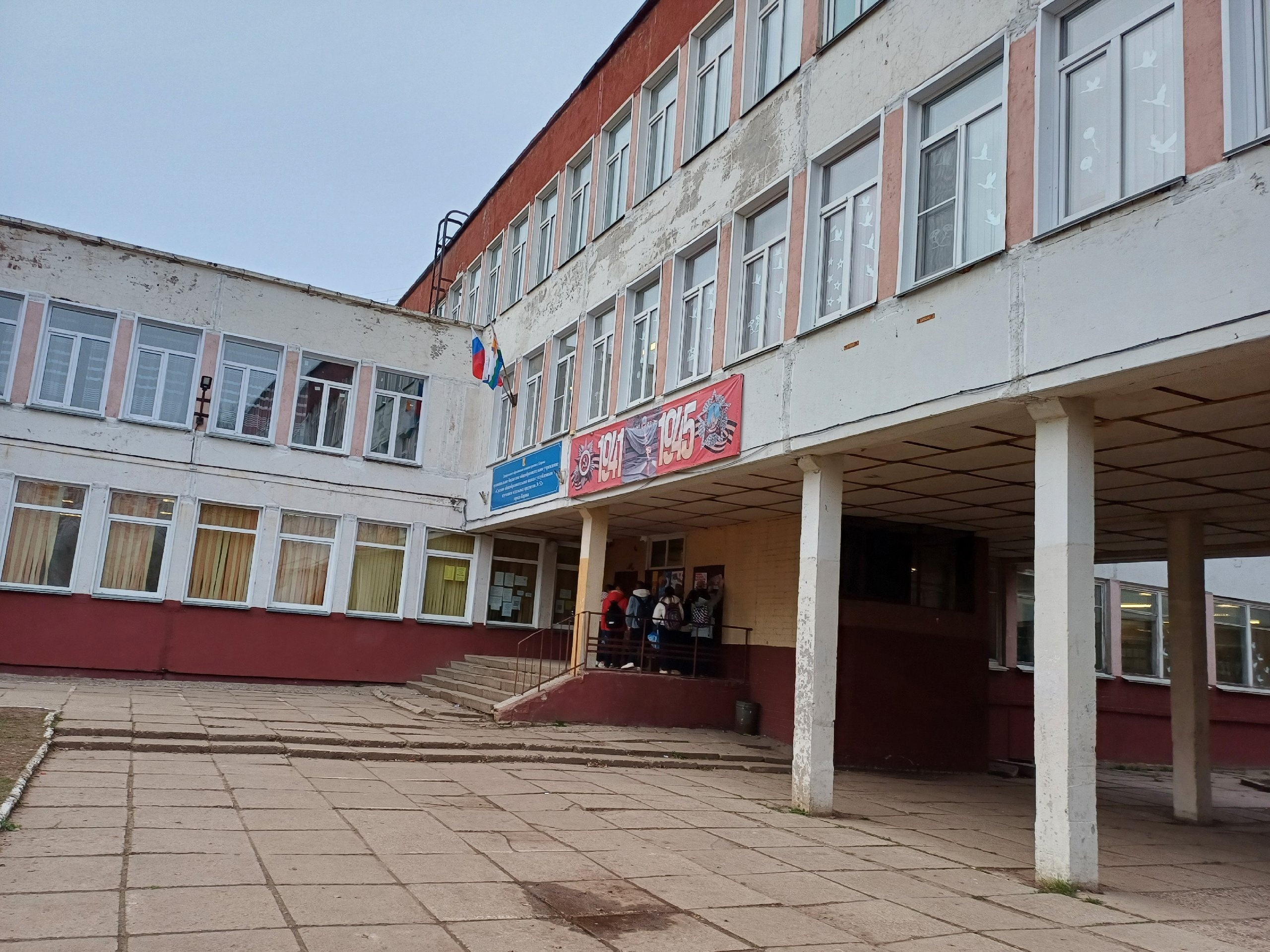 Капремонт школы в Кировской области едва не сорвался из-за нарушений чиновников
