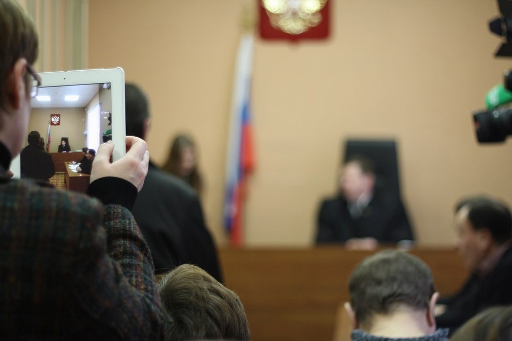 В Кирове суд отклонил жалобу на возбуждение дела против юриста Антона Долгих