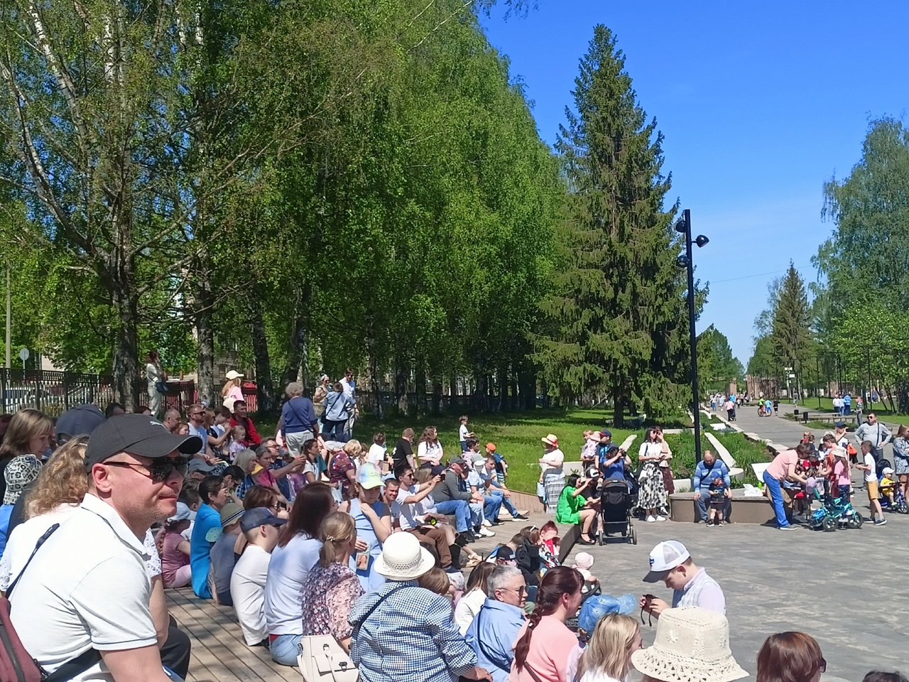 Летние каникулы сократят в два раза: утверждены новые даты - дети в ауте, а родители в восторге