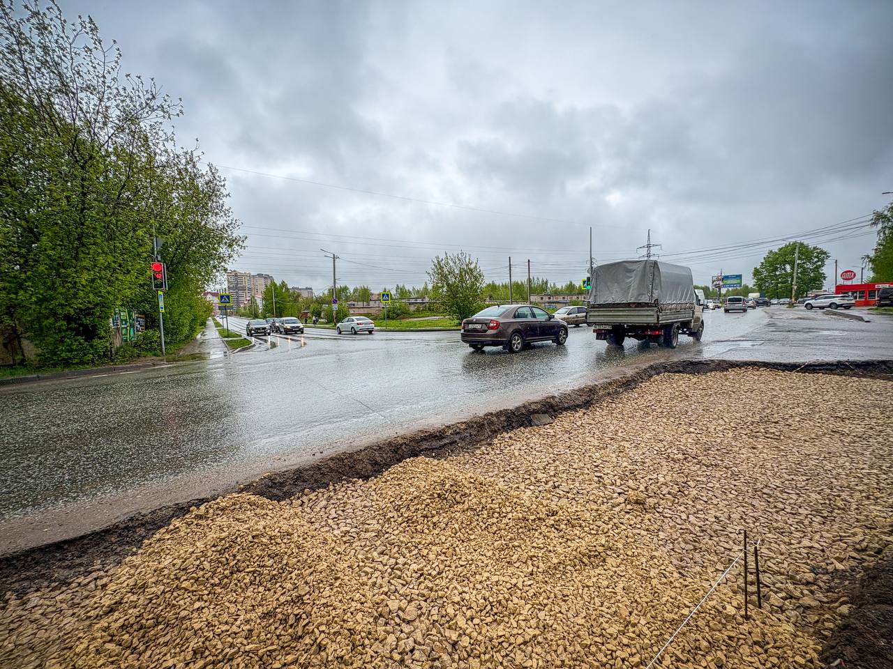 Кировчанам хотят облегчить проезд по перекрестку улиц Ульяновской и Энтузиастов