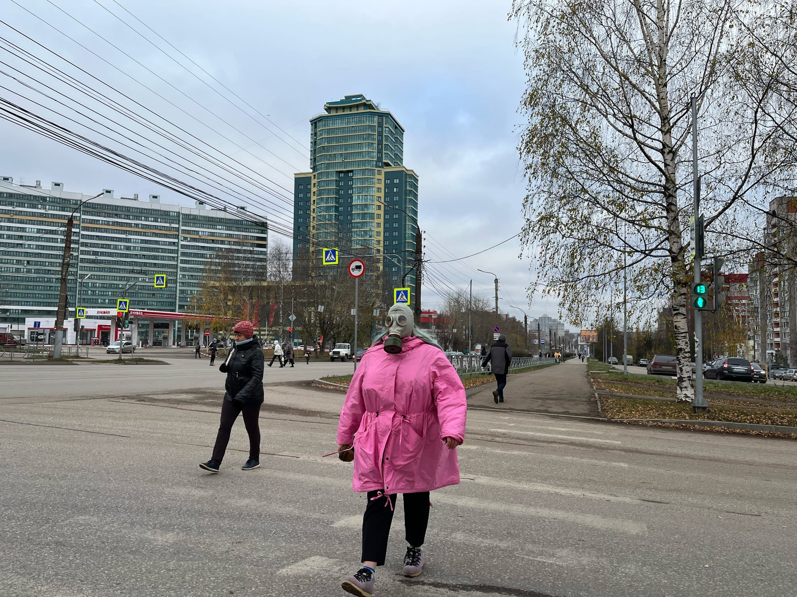 "Юго-Запад задыхается": кировчане жалуются на сильный неприятный запах на ЮЗР