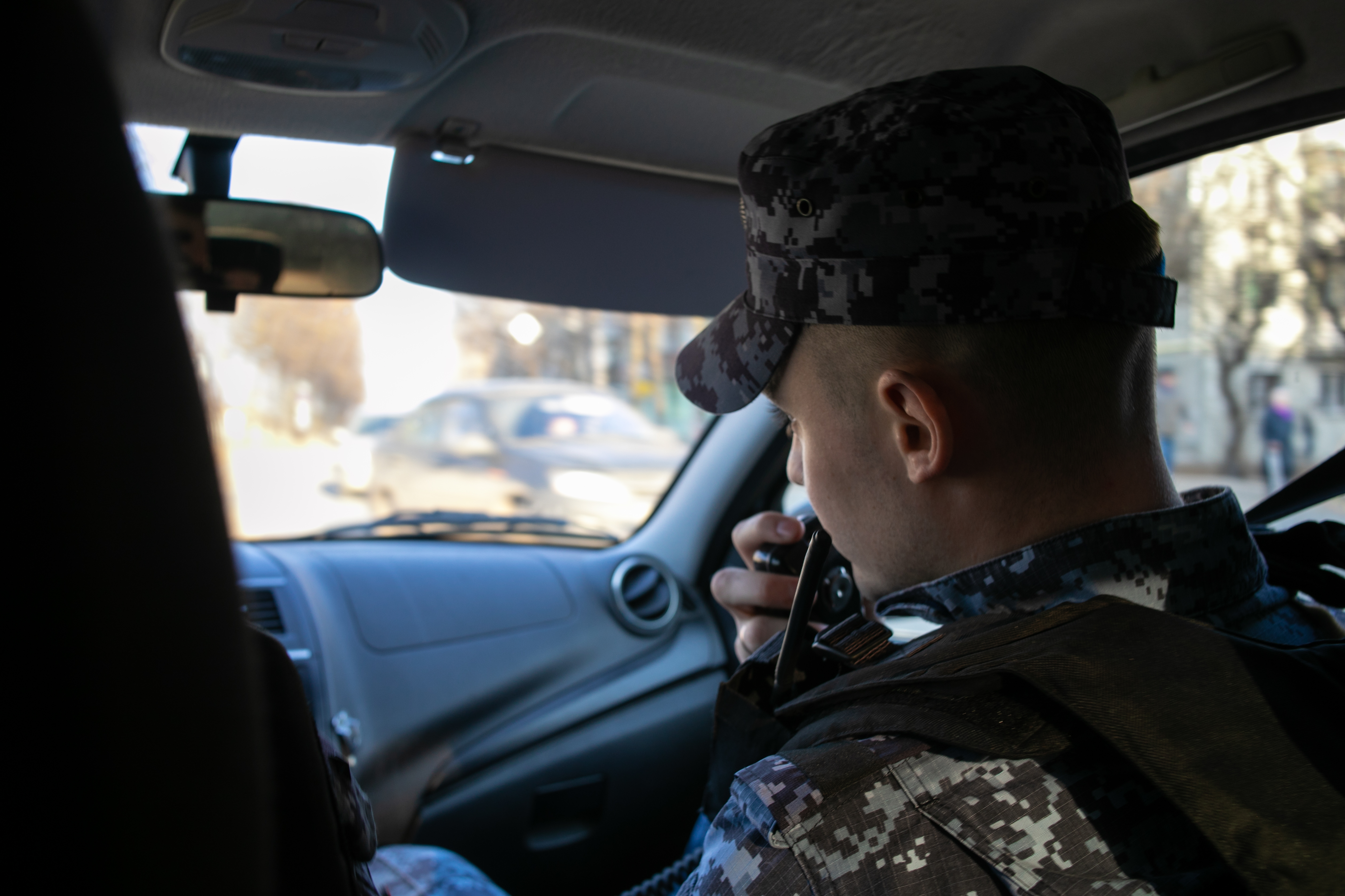 Побив соседа, кировчанин пошел с ножом и угрозами на вахтера